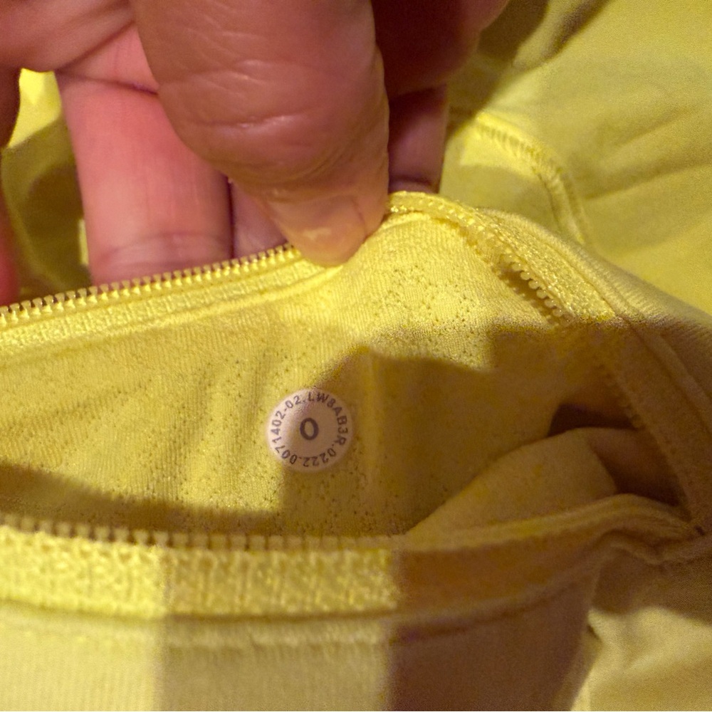 LULULEMON SKIRT - Size 0! Neon yellow! - Picture 4 of 5